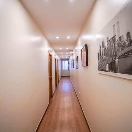 Hostal Art Madrid Exterior photo