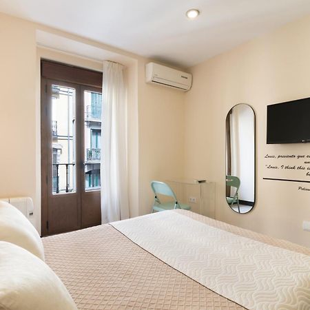 Hostal Art Madrid Exterior photo
