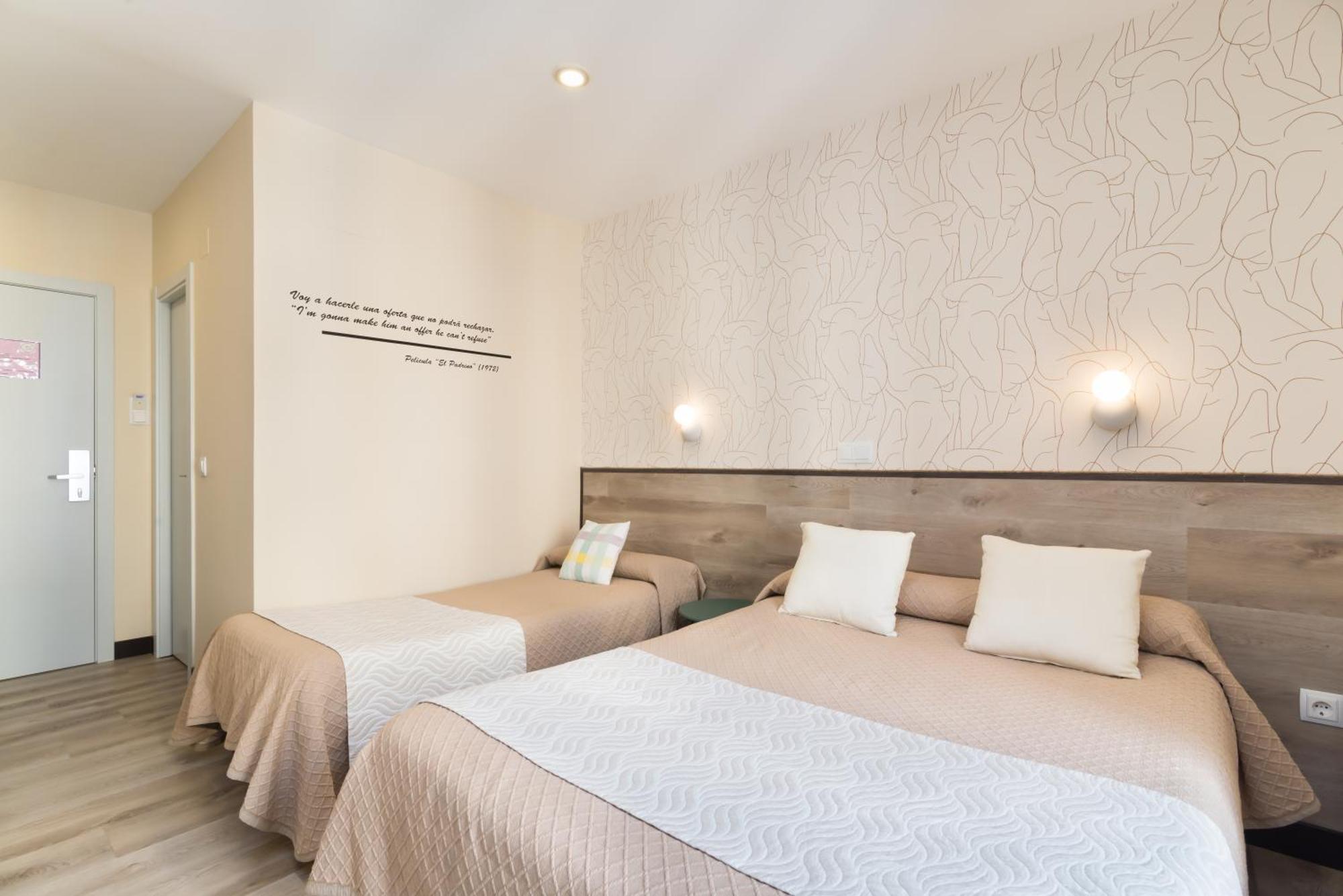 Hostal Art Madrid Exterior photo